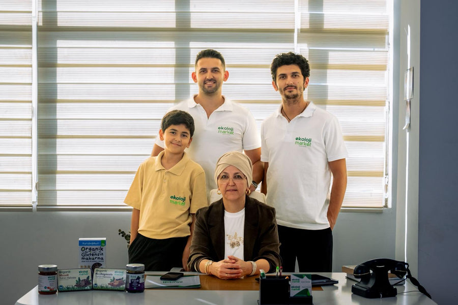 Ekoloji Market'i kuran aile